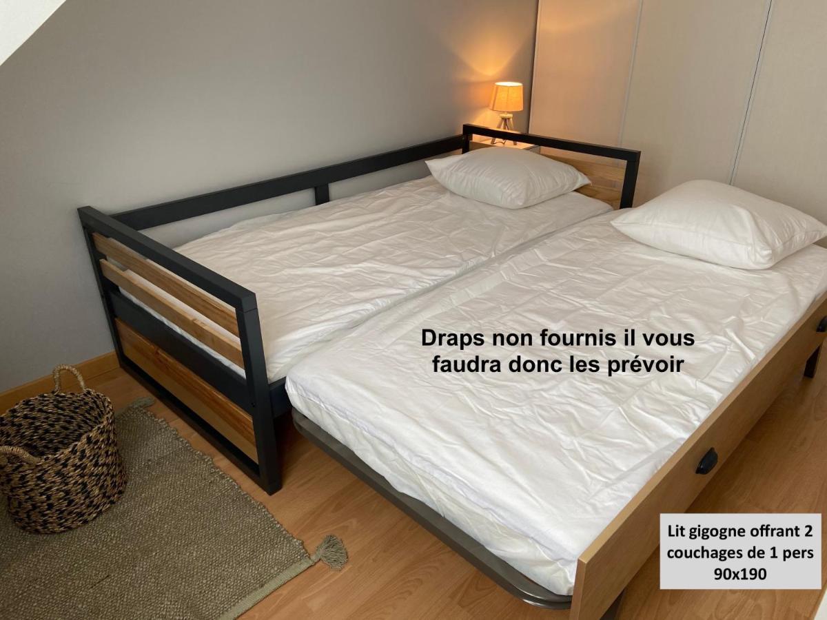 Maison De Village Avec Jardin 15mn Des Plages, Wifi, 2 Chambres, Jardin Casa de Férias *